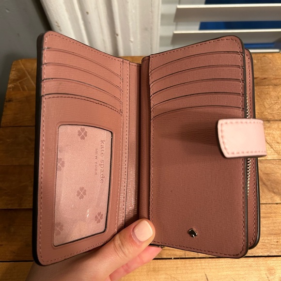 Kate Spade Wallet - Picture 3 of 4